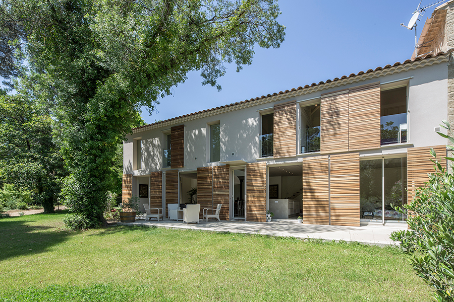 Maison Saint martin de la Garrigue architecture environnementale en France près de Montpellier