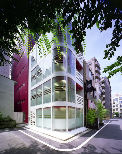 Ciel Rouge Création - Architecture - Tertiaire et aménagements de bureaux - Immeuble KBP International à Tokyo - Japon Ciel Rouge Création - Architecture - Tertiaire et aménagements de bureaux - Immeuble KBP International à Tokyo - Japon